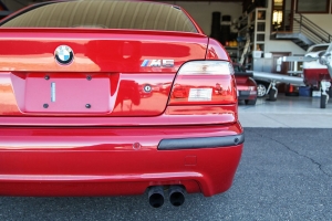 2003 BMW (E39) M5 thumbnail