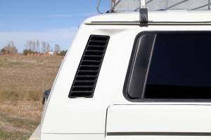 11988 Volkswagen Caravelle (Vanagon) Syncro thumbnail