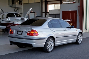 2002 BMW 330Xi thumbnail