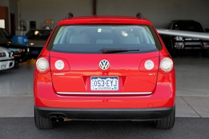 2008 Volkswagen Passat Wagon 2.0T thumbnail