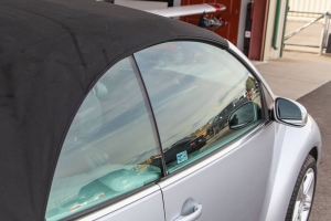 2005 Volkswagen New Beetle Convertible GLS Turbo thumbnail