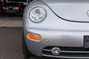 2005 Volkswagen New Beetle Convertible GLS Turbo thumbnail