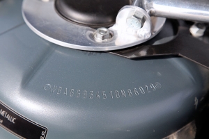 2001 BMW 740i M Sport thumbnail