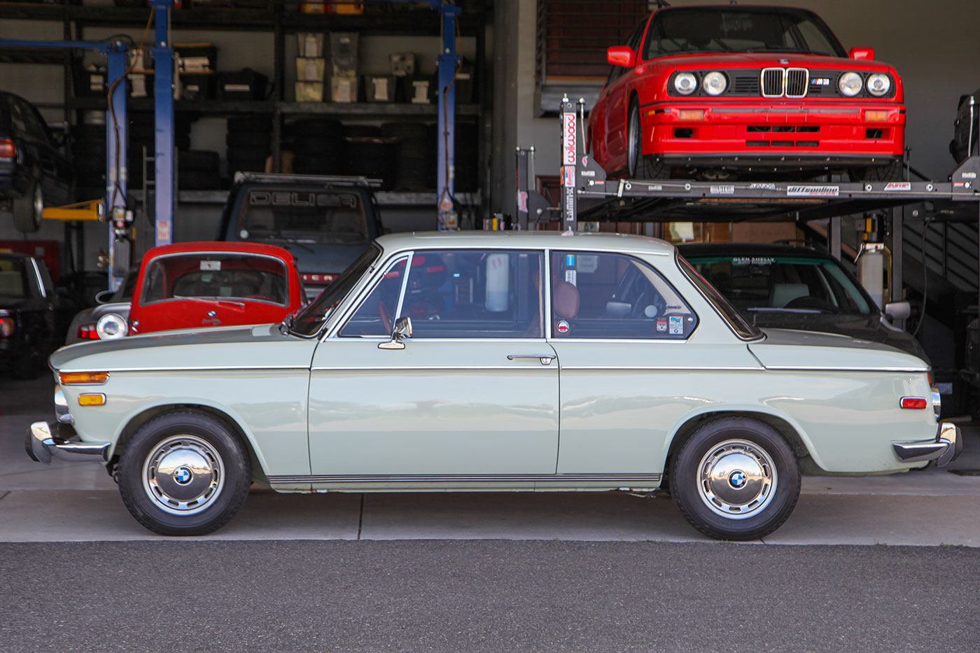 1969 BMW 1600-2 exterior photo