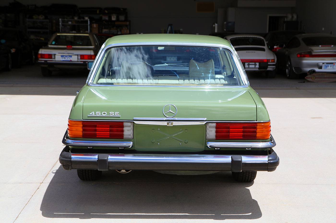 1974 (W116) Mercedes-Benz 450SE exterior photo
