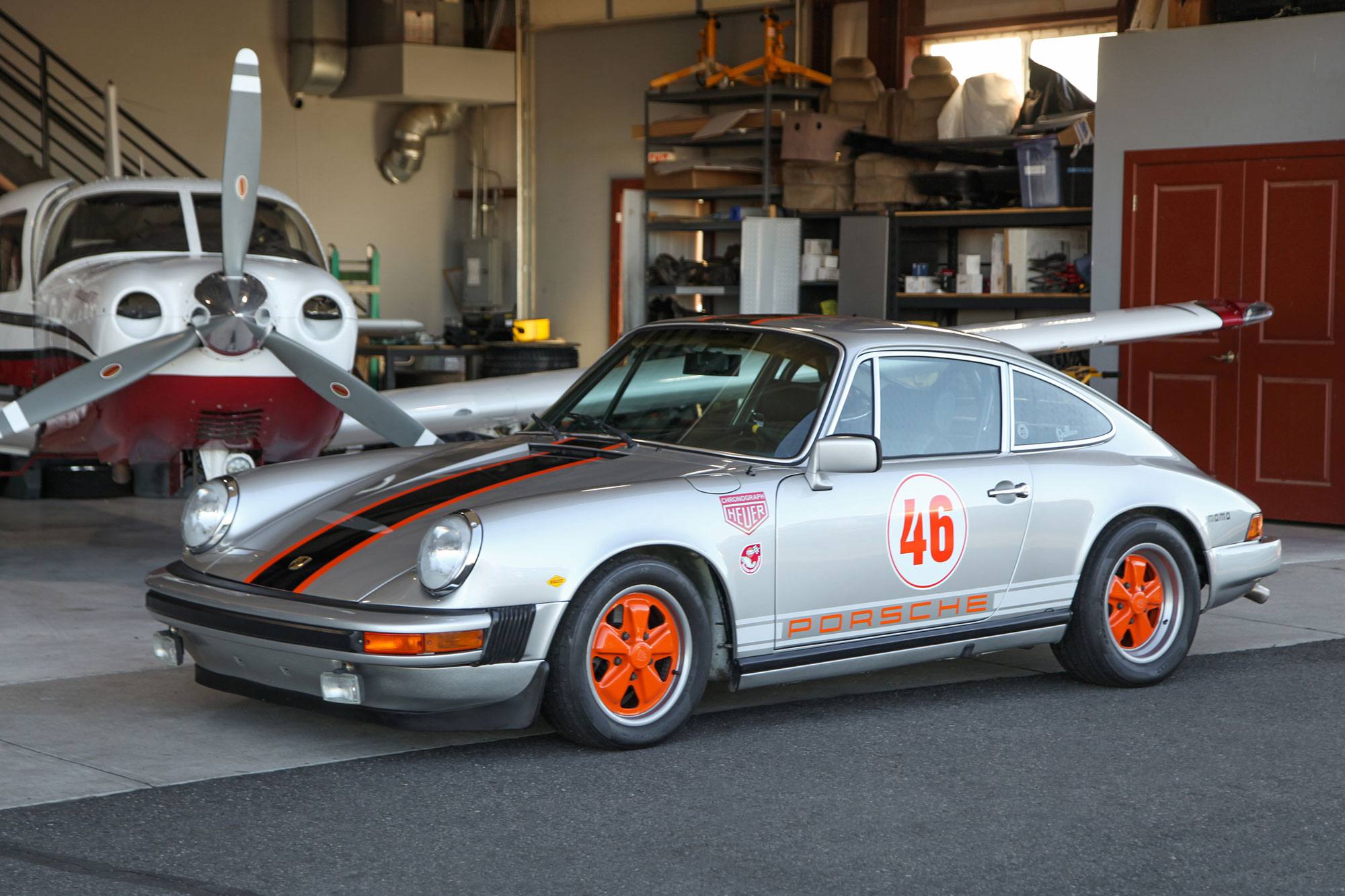Exterior photo of 1976 Porsche 911S Outlaw