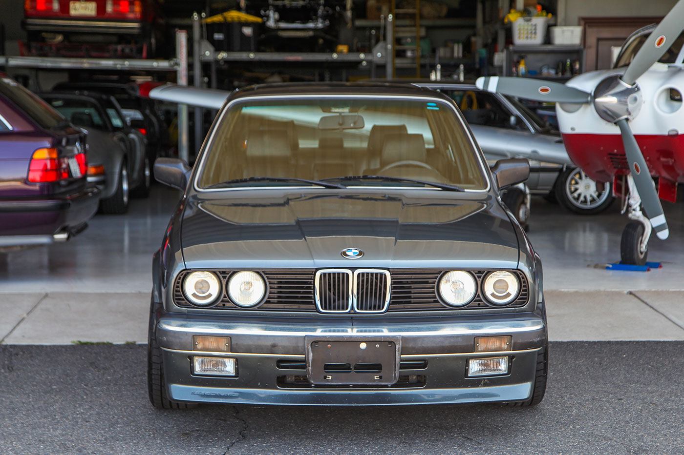 1987 BMW 325i exterior photo