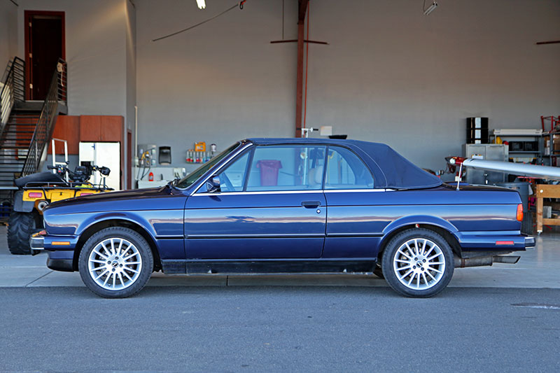 1989 BMW 325i Convertible exterior photo
