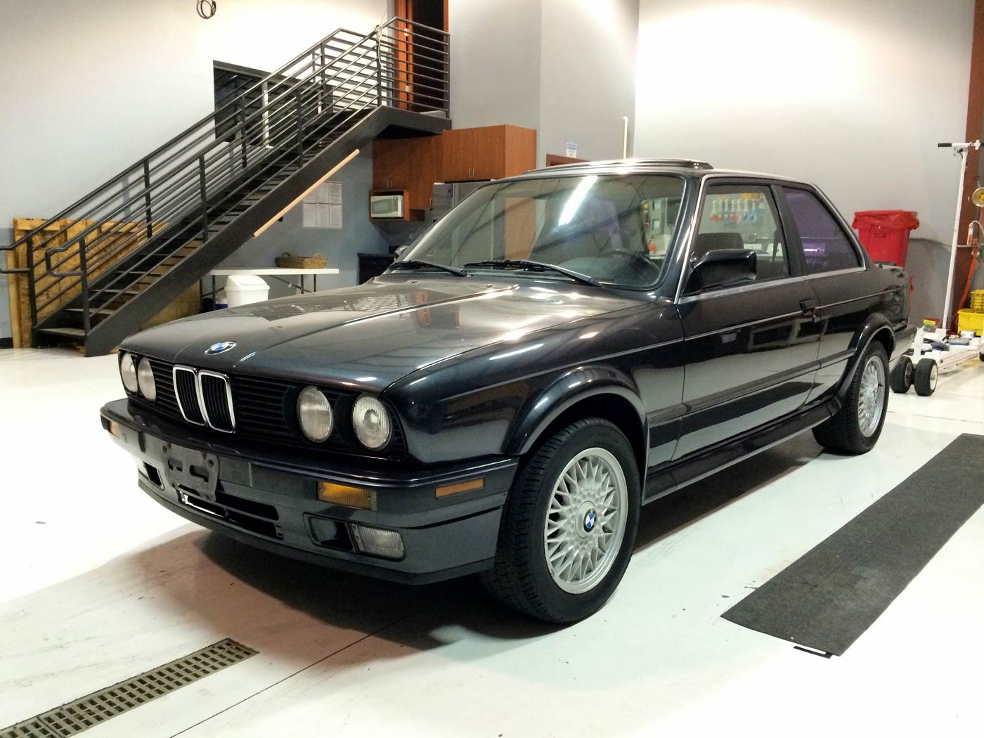 Exterior photo of 1989 BMW 325ix