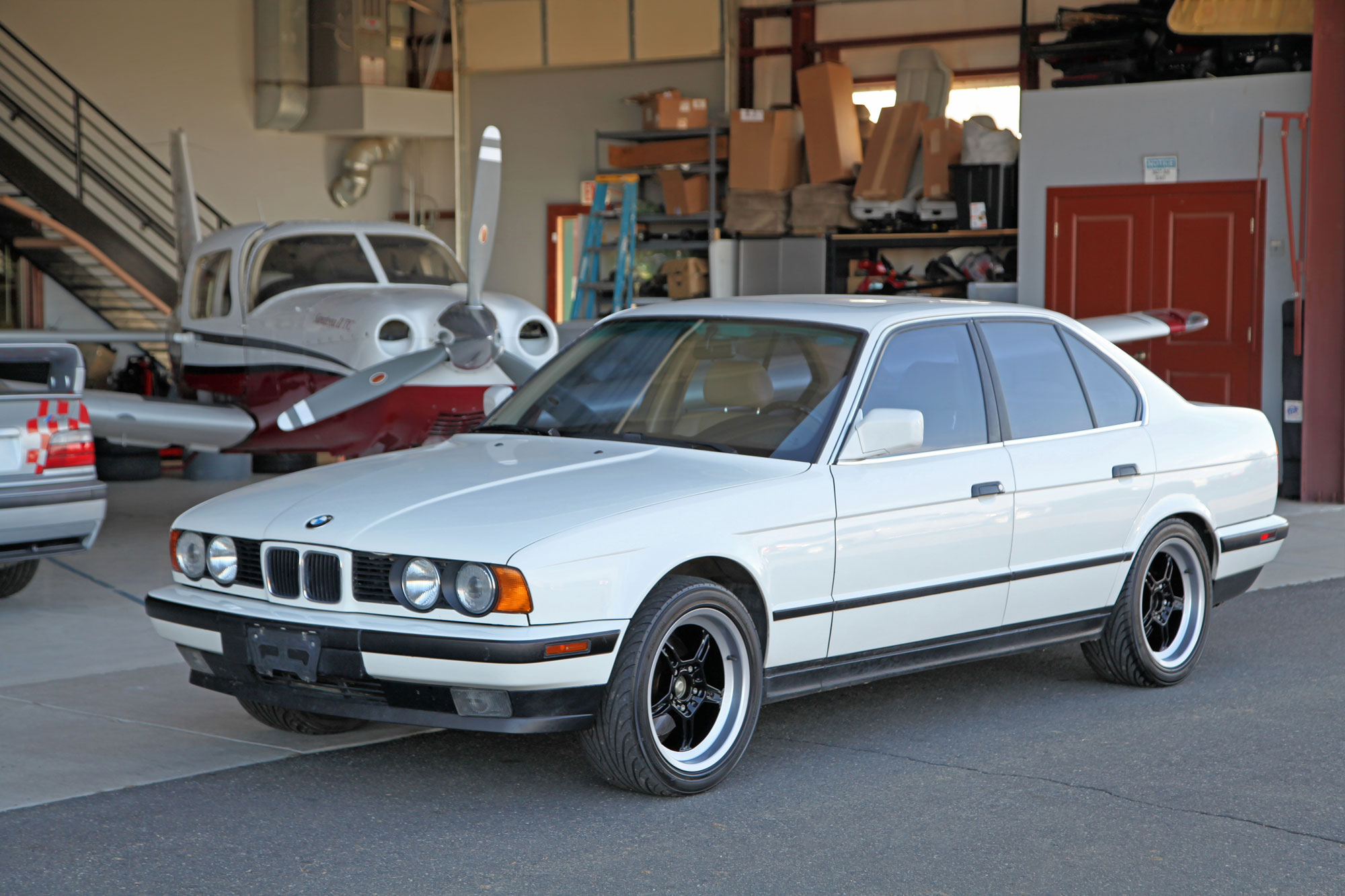 Exterior photo of 1990 BMW 535i