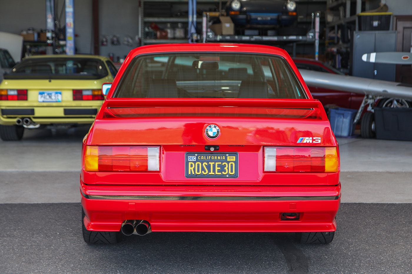 1990 BMW M3 exterior photo