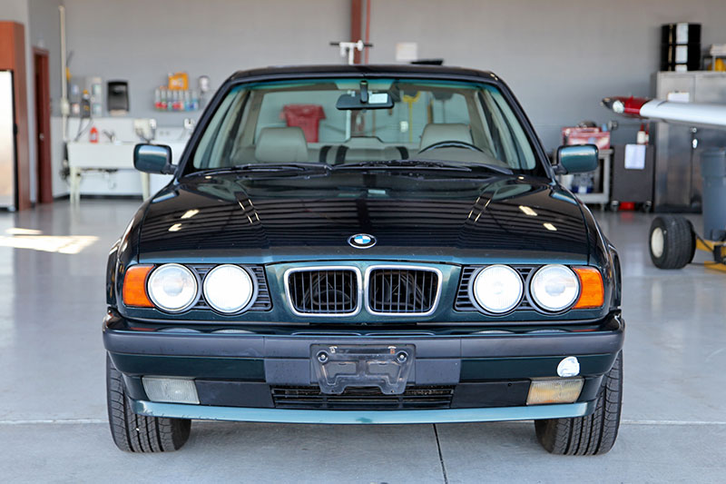 1995 BMW 525i exterior photo