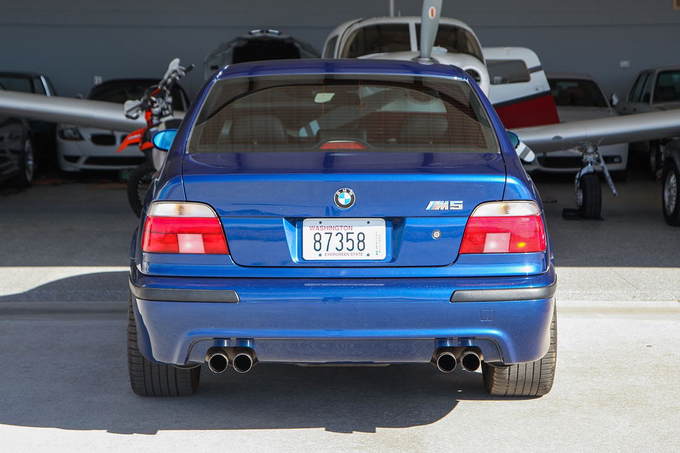 2000 BMW M5 exterior photo
