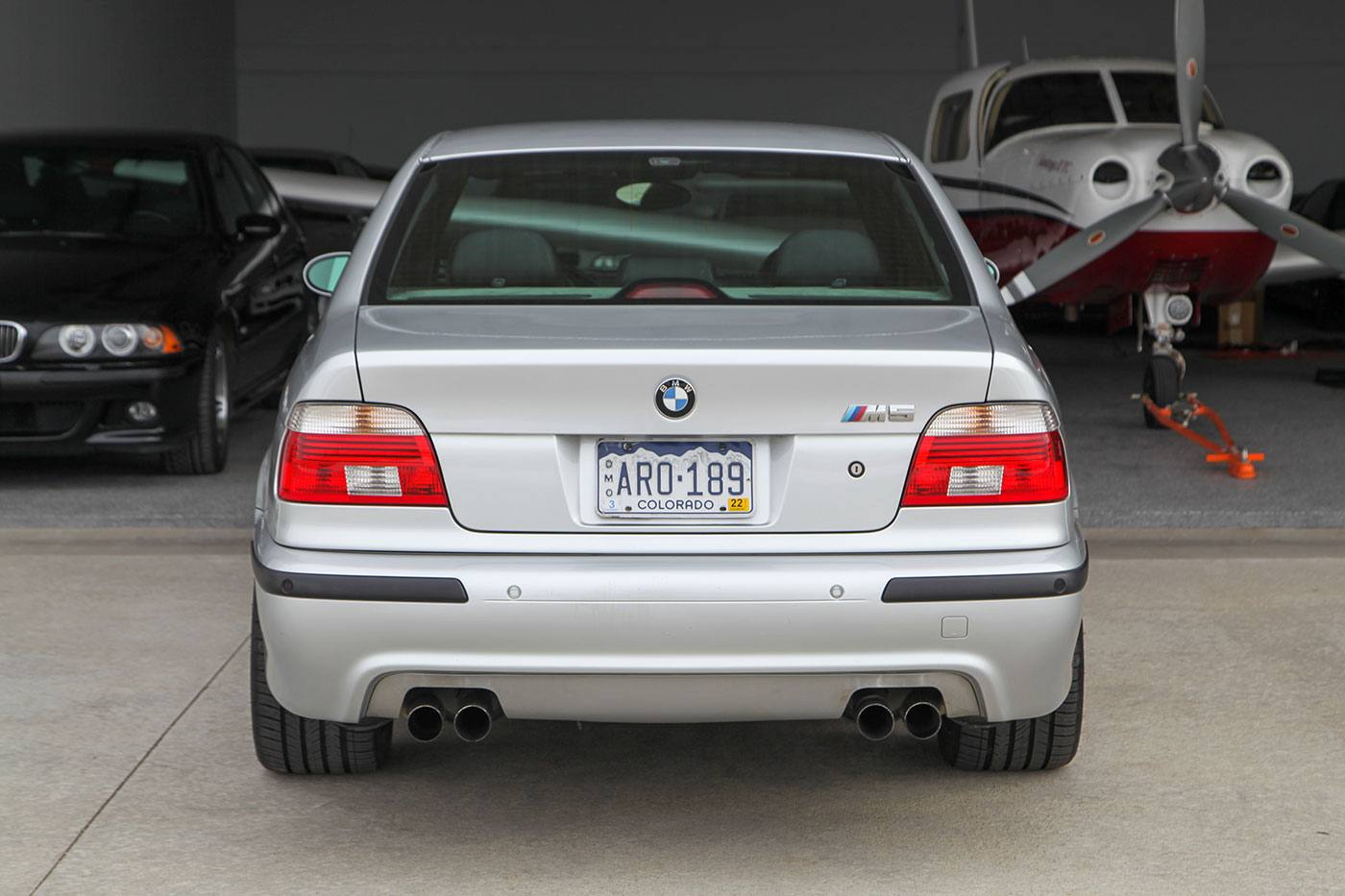 2001 BMW E39 M5 exterior photo