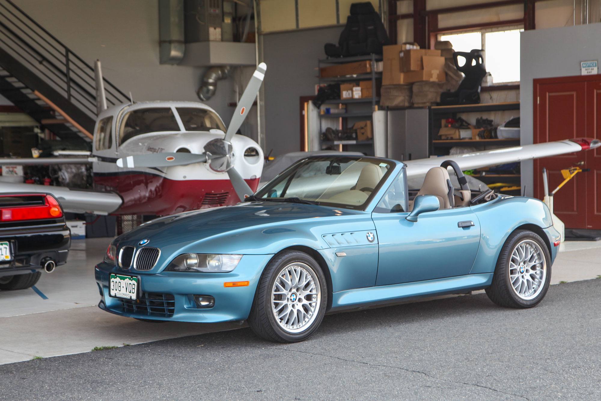 Exterior photo of 2001 BMW Z3 Roadster