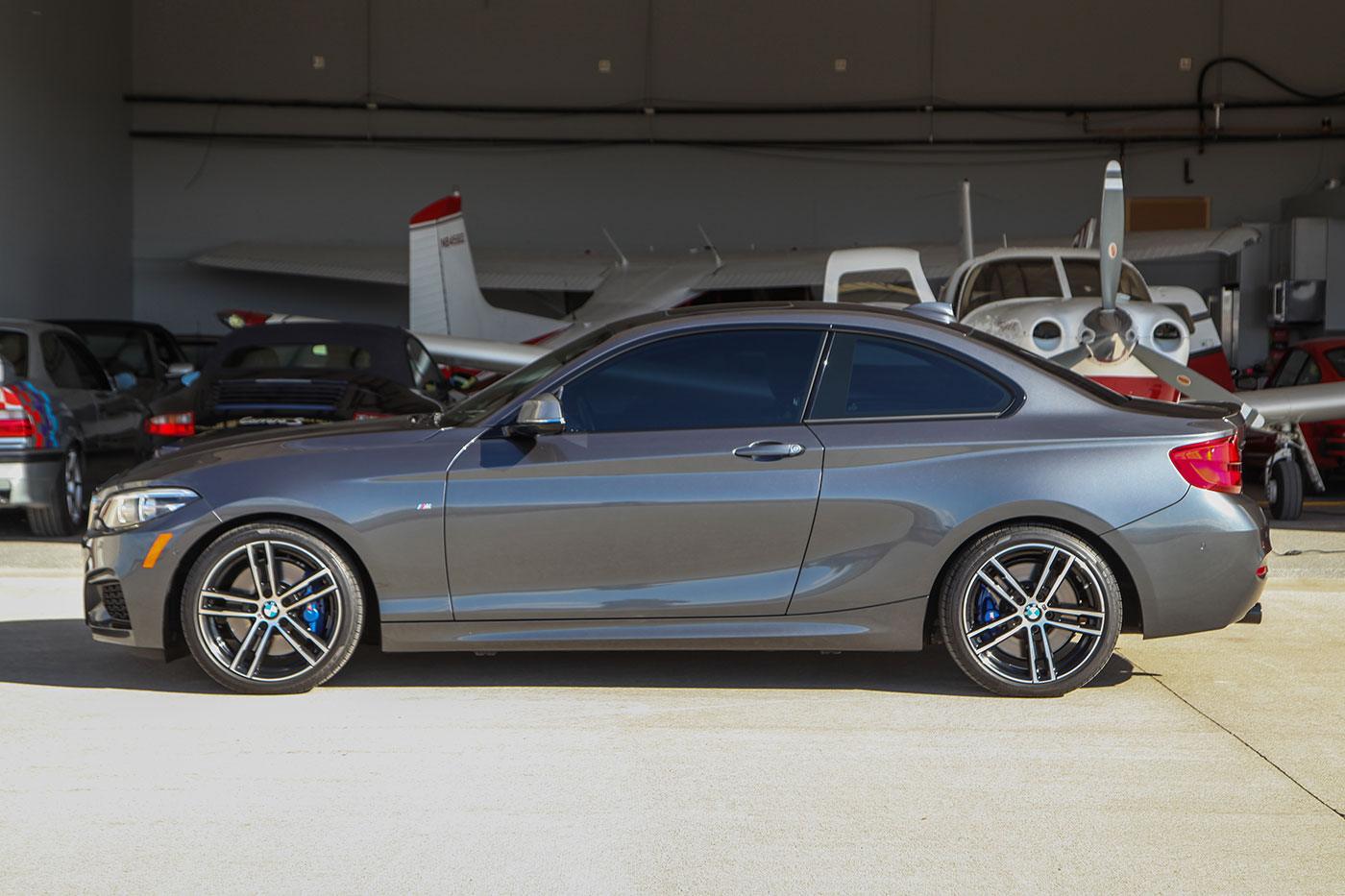 2018 BMW (F22) M240i xDrive Coupe exterior photo